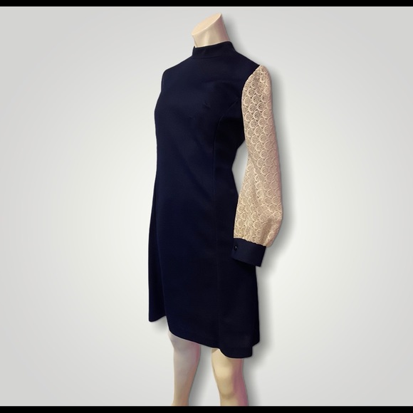 Vintage 60s Mod Navy Blue and White Dress - Picture 4 of 7